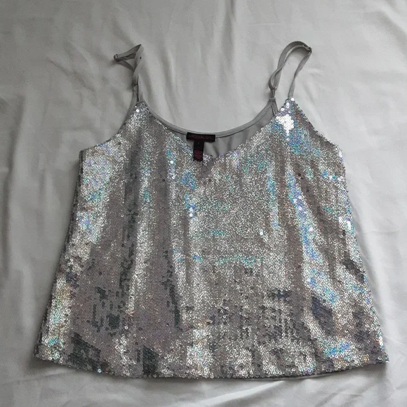 Spaghetti strap top - Picture 6 of 6